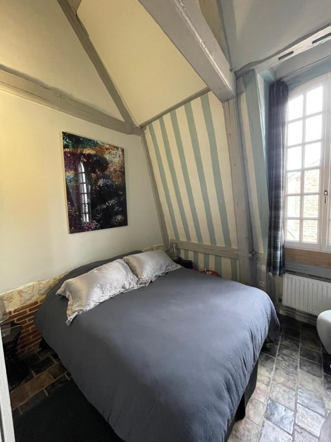 Le Loft Du Homard Bleu - Entre Ciel Et Mer - Free Parking 500M Honfleur Exterior foto
